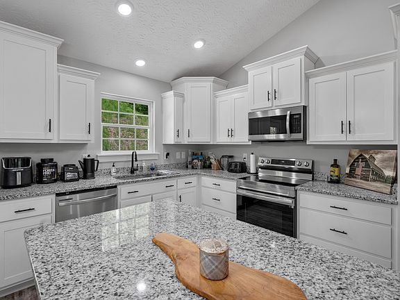 4th image of 78 Dog Branch Rd S
