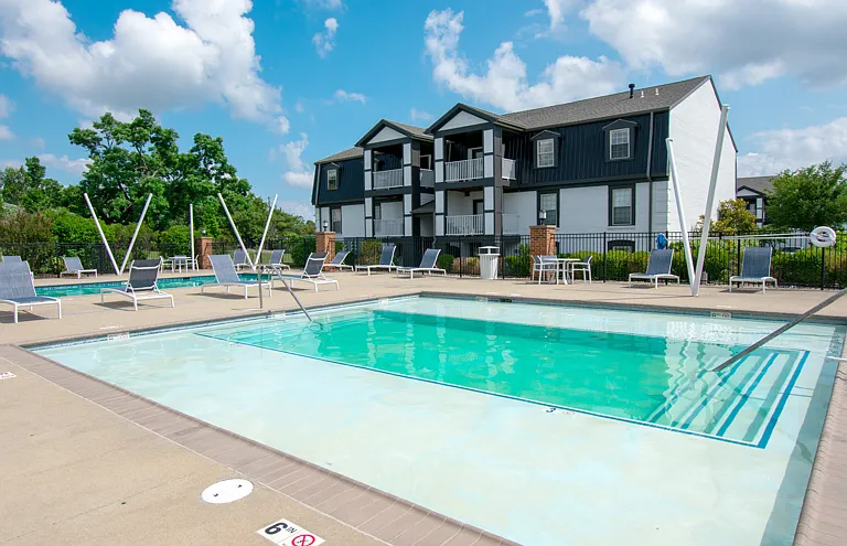 The Champion at Bluegrass Apartments — Photo 17
