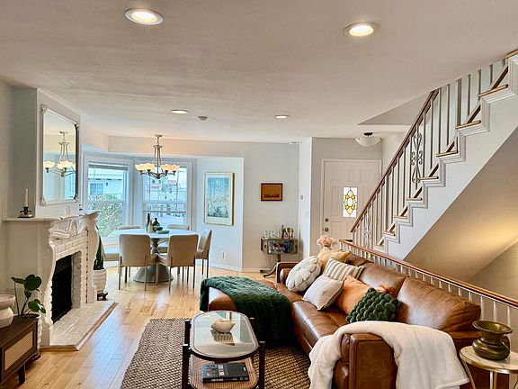 4th image of 100 Monterey Blvd #100
