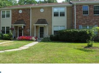 42 Viburnum Ct, Lawrenceville, NJ 08648