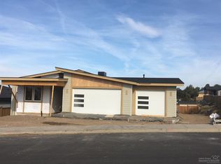 4537 SW Zenith Ave, Redmond, OR 97756