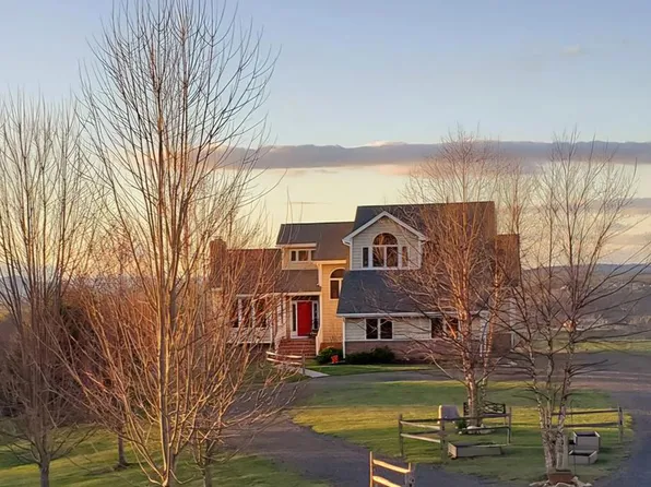 771 Sky Top Ln, Woodlawn, VA 24381