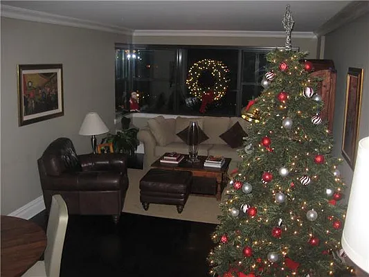 Rented by Tudor Realty | media 25