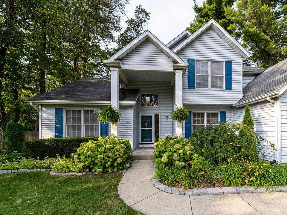 1st image of 18371 Cypress Dr