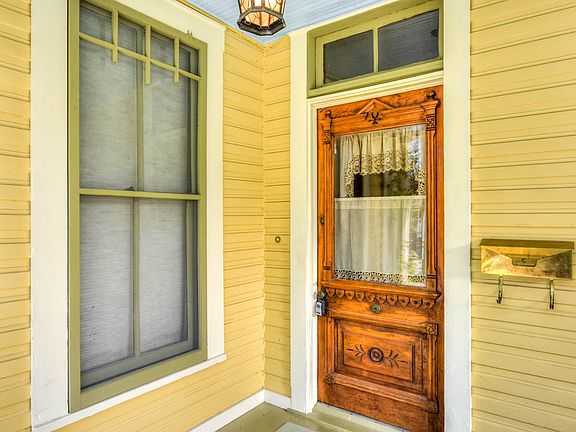 4th image of 422 Mission St