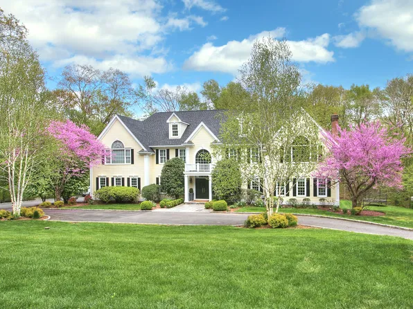 9 Aspetuck Glen, Weston, CT 06883