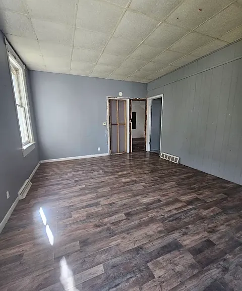 1618 W Kettelle St — Photo 12