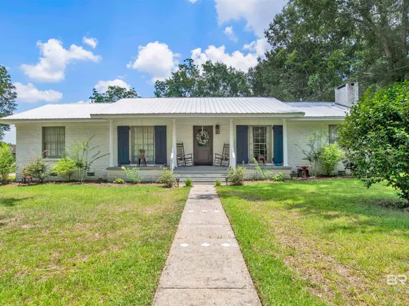 23118 Chicago St E, Robertsdale, AL 36567