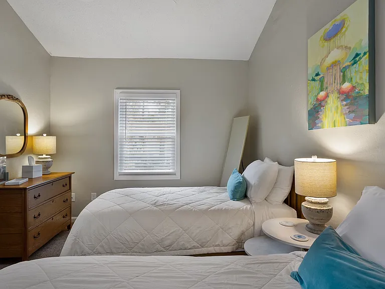9 Simmons Rd #B — Photo 21
