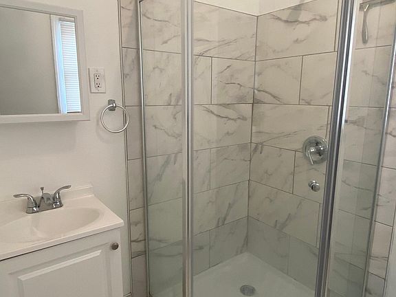 5th image of 235 N Alta Vista Ave