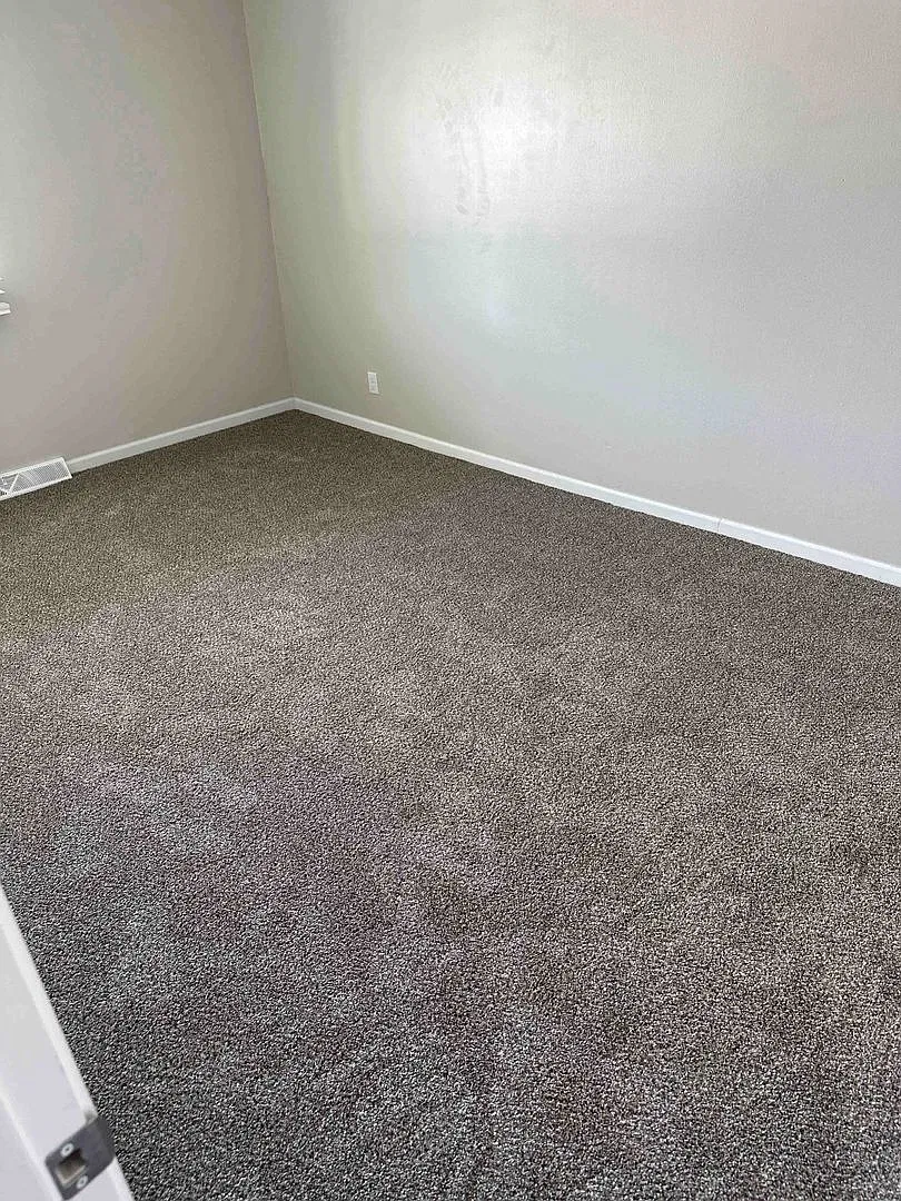 Jacqueline Ct. 3036 — Photo 4