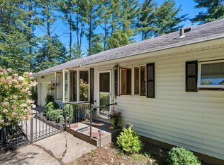 396 Brattleboro Rd, Bernardston, MA 01337