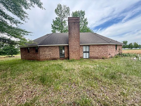 2nd image of 570 Dorsey Moore Rd