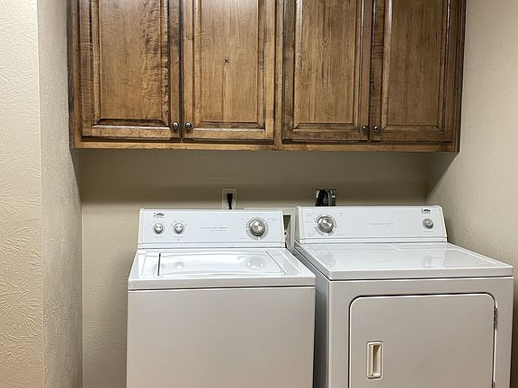 2nd image of 2905 Nederland Ave #107002001