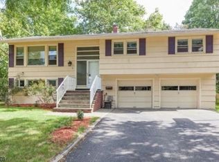 5 Ann St, Verona, NJ 07044