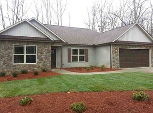 822 Yates Ct, Boiling Springs, SC 29316