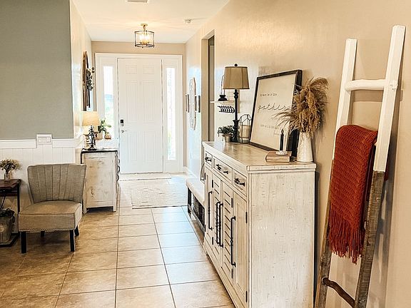 2nd image of 3364 Acapulco Cir