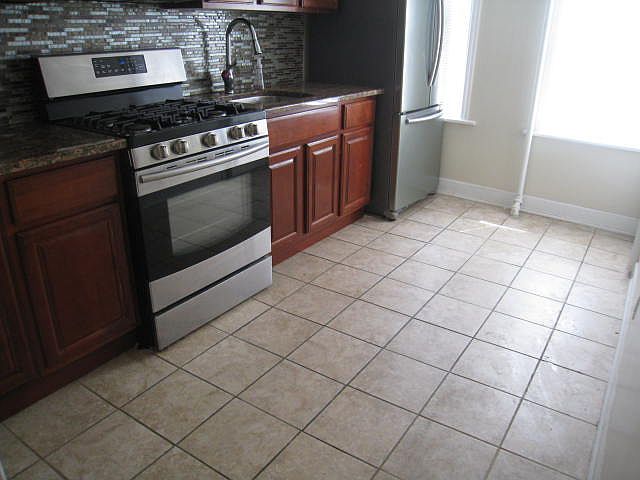 1st image of 3021 41st St #1L