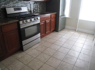 3021 41st St #1L, Astoria, NY 11103