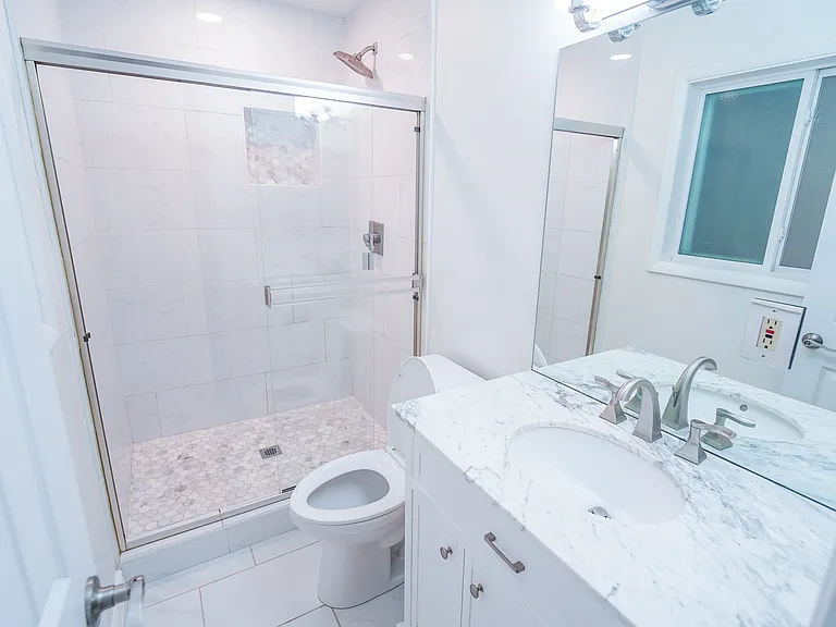 8608 E Highland Ave — Photo 14