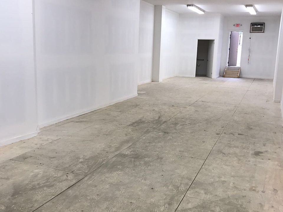 1st image of 6909 Myrtle Ave #1