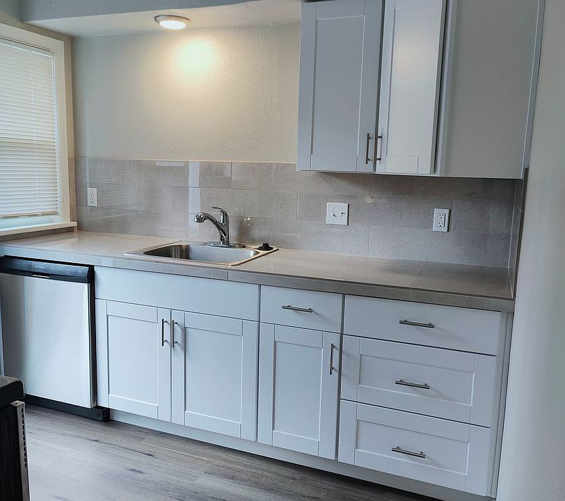 Parkside Apartments 349 NE 3rd Ave Hillsboro OR Zillow