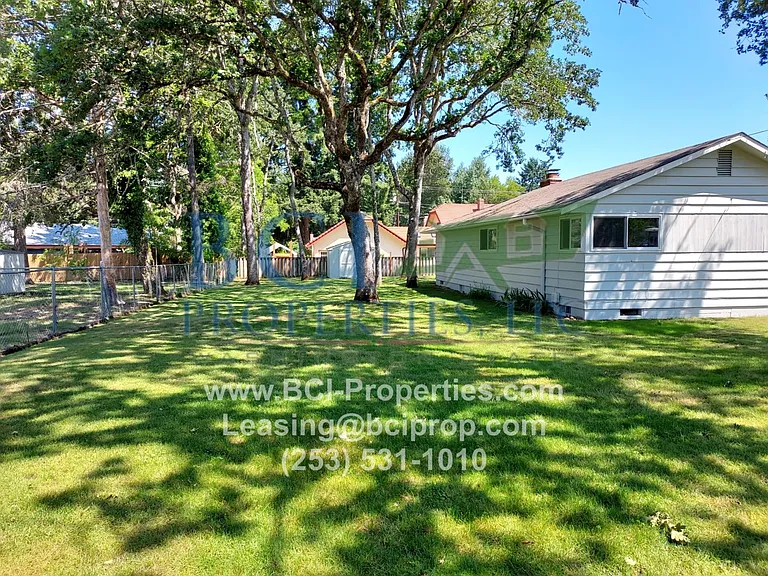 8811 Forest Ave SW — Photo 45