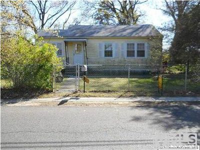 22 Mary St, Cookstown, NJ, 08511