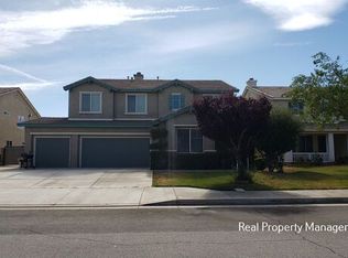 43234 Hampton St, Lancaster, CA 93536
