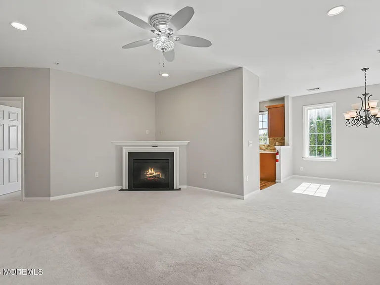 327 Mill Pond Way — Photo 5