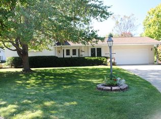 2511 Westchester Blvd, Springfield, IL 62704