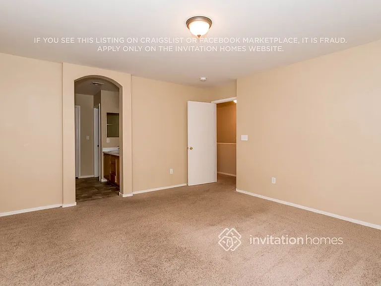 2400 Boca River Dr — Photo 11