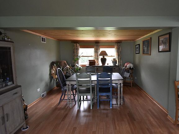 5th image of 36045 N Francis Ave