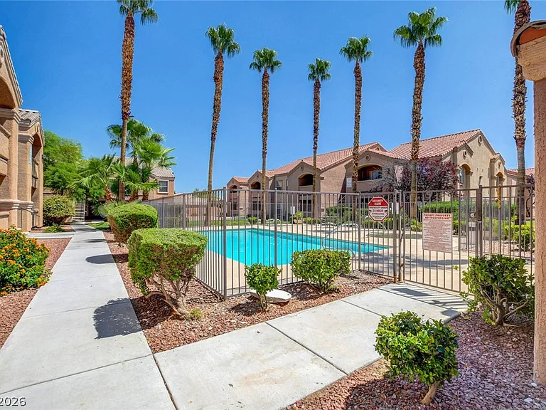 8101 W Flamingo Rd #1017 — Photo 28