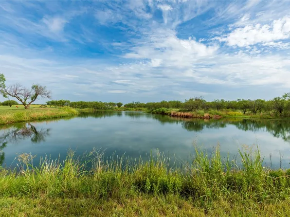 6424 County Road 289, Stamford, TX 79553