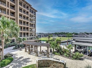 1000 The Cpe #15, Horseshoe Bay, TX 78657