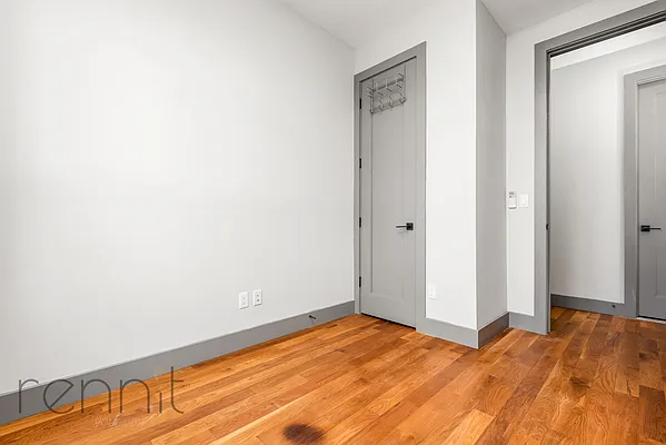 Rented by Rennit Inc. | media 8