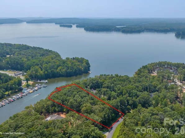 1047 Starboard Reach #36, Lexington, NC 27292