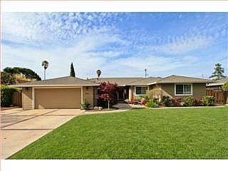 2nd image of 293 Belblossom Way