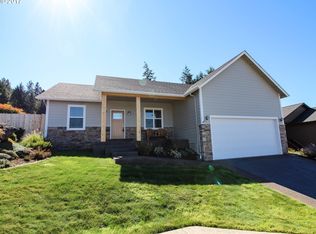 1021 Ruby Clair Dr, Creswell, OR 97426