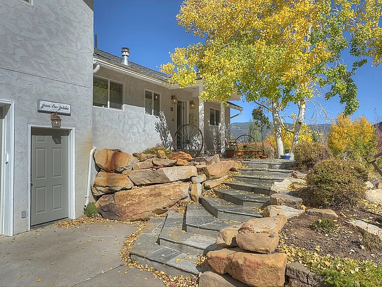 Ophir Dr — Photo 19