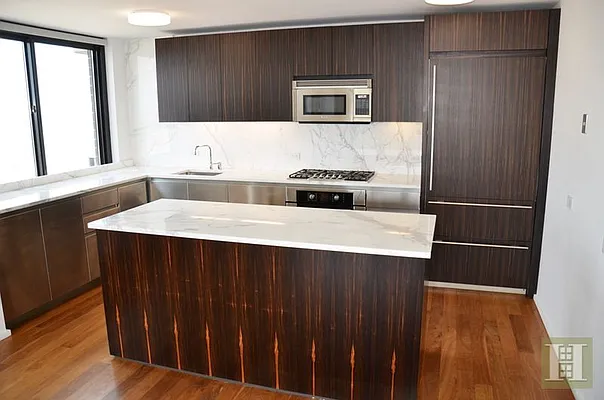 Rented by Halstead Real Estate | media 20