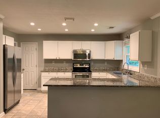 430 Greenridge Cir, Stone Mountain, GA
