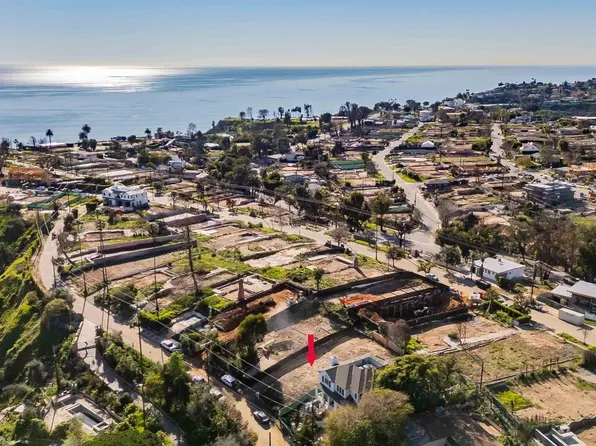 575 N Marquette St, Pacific Palisades, CA 90272