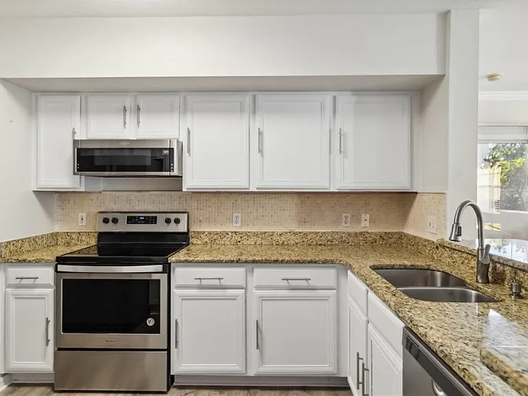 1010 Villagio Cir #108 — Photo 9
