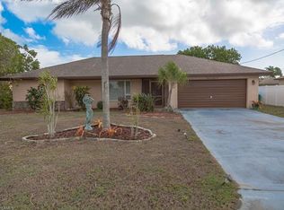 1332 SE 15th St, Cape Coral, FL 33990