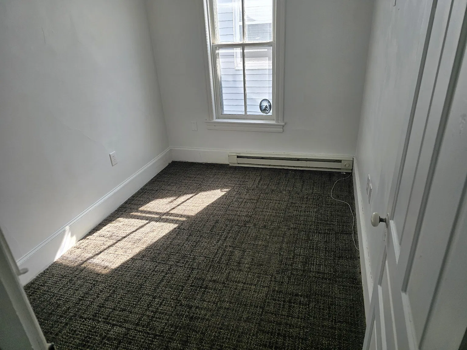 2 bed, 1600 sqft, $1,600 — Photo 1
