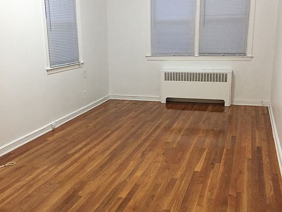 5th image of 2423 Mickle Ave #1