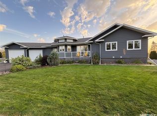 4018 3rd St N, Edam, SK S0M0V0