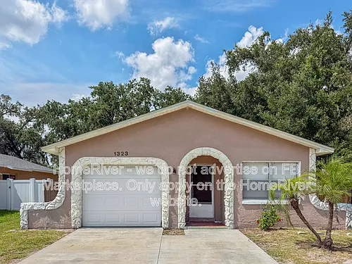 1323 Mill Creek Pl Photo 1